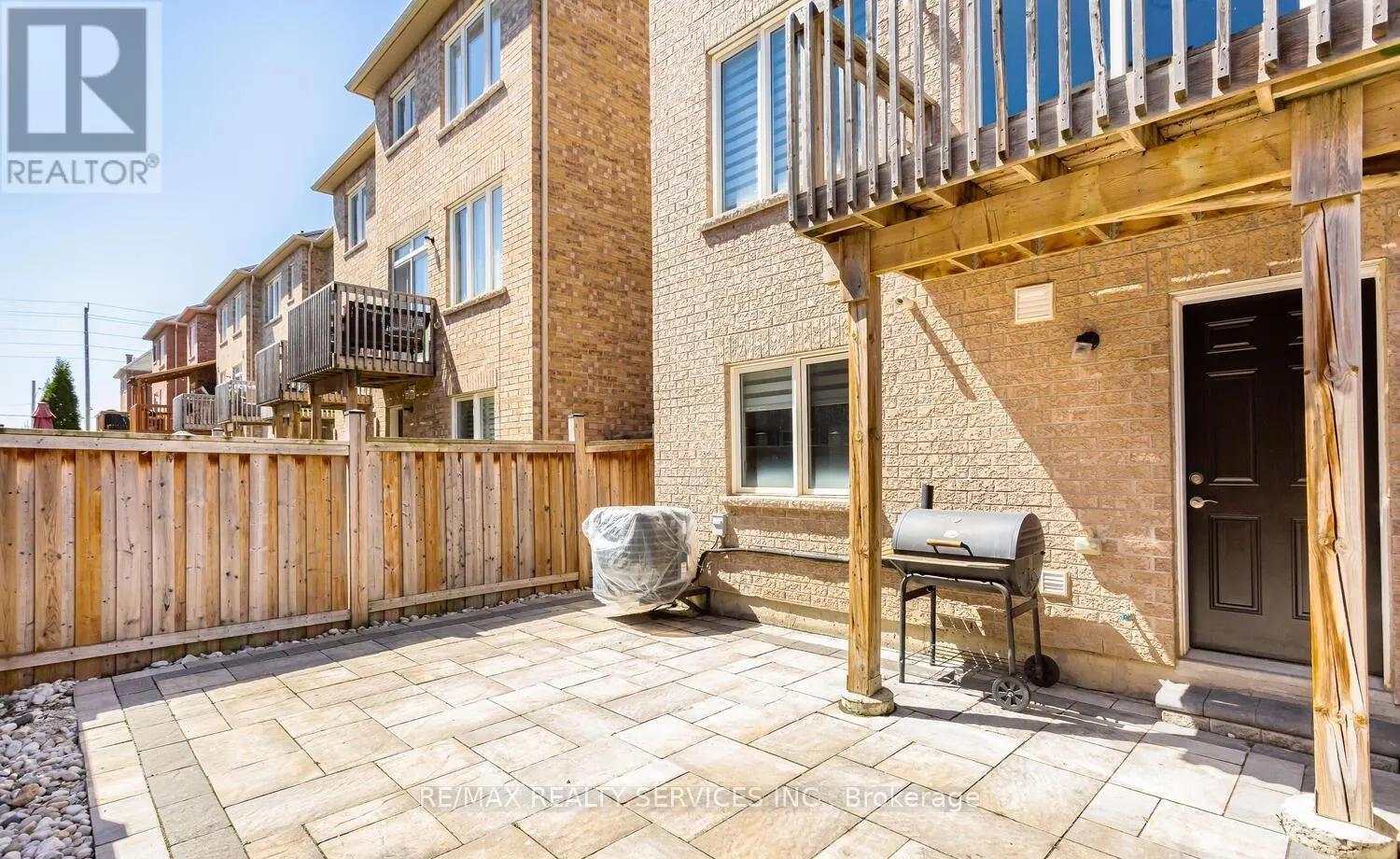 14 ROCKMAN CRESCENT