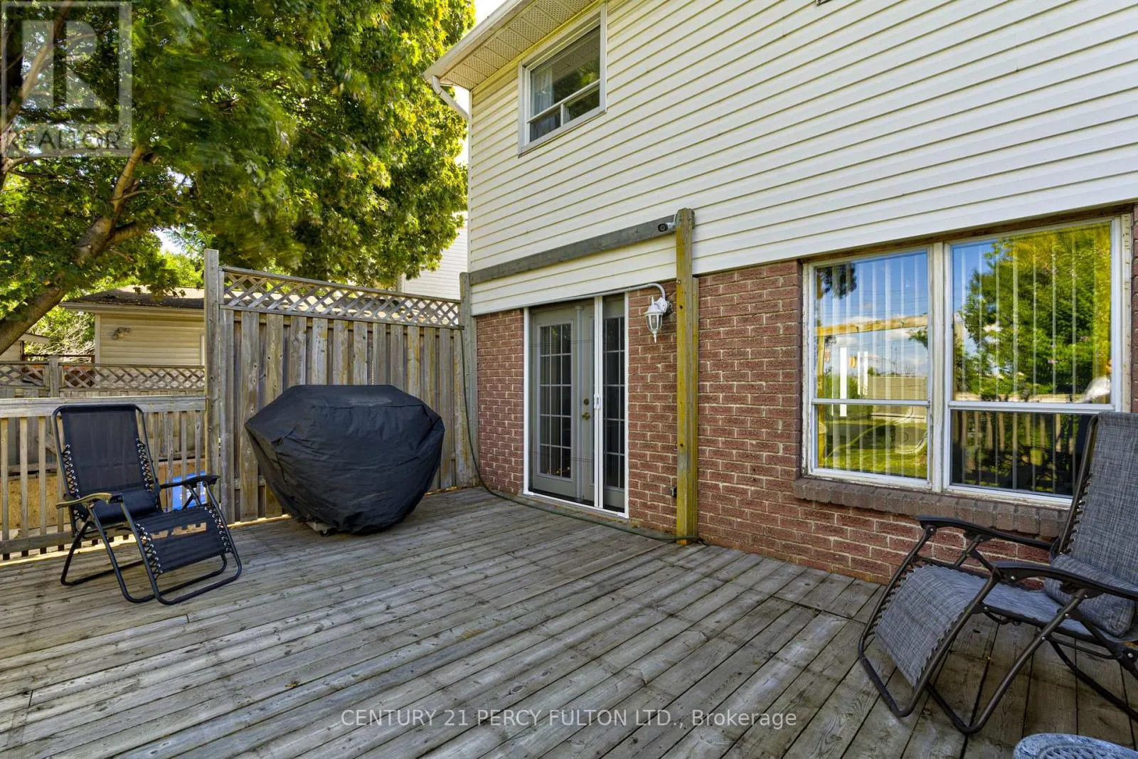 212 ROYAL SALISBURY WAY