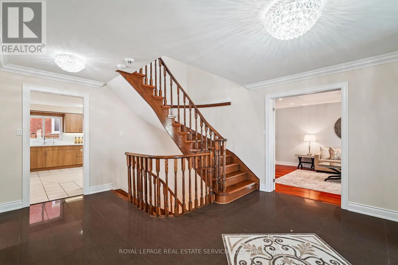 2814 GUILFORD CRESCENT