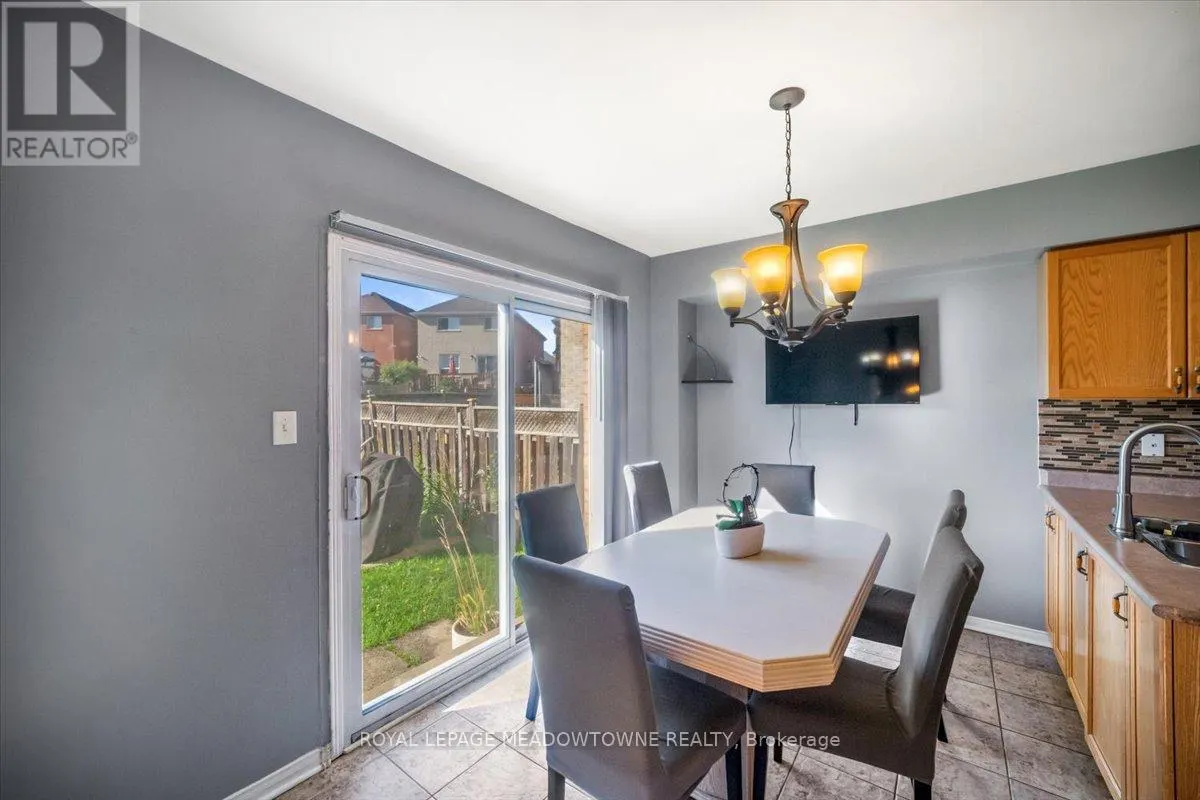 13 ALBRIGHT ROAD