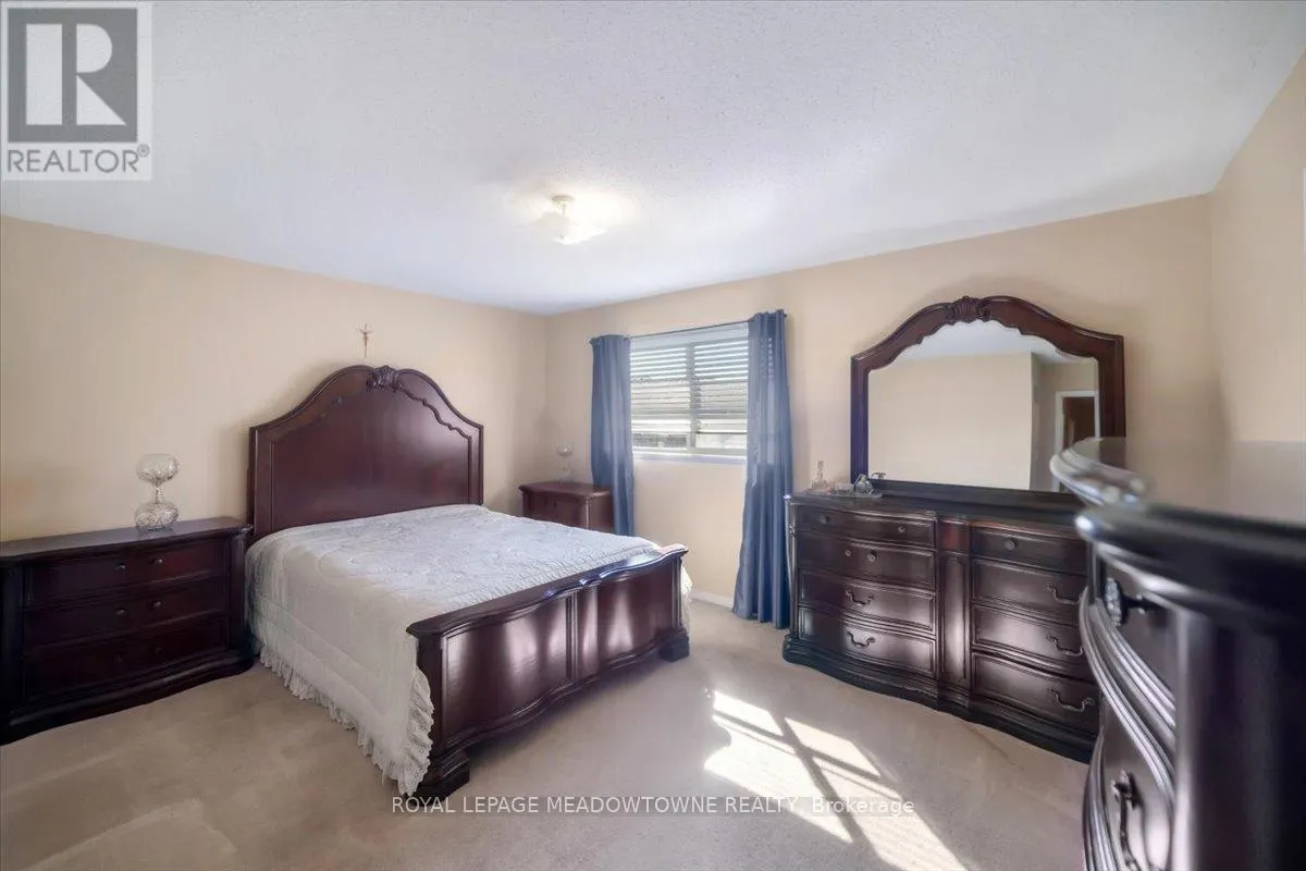 13 ALBRIGHT ROAD