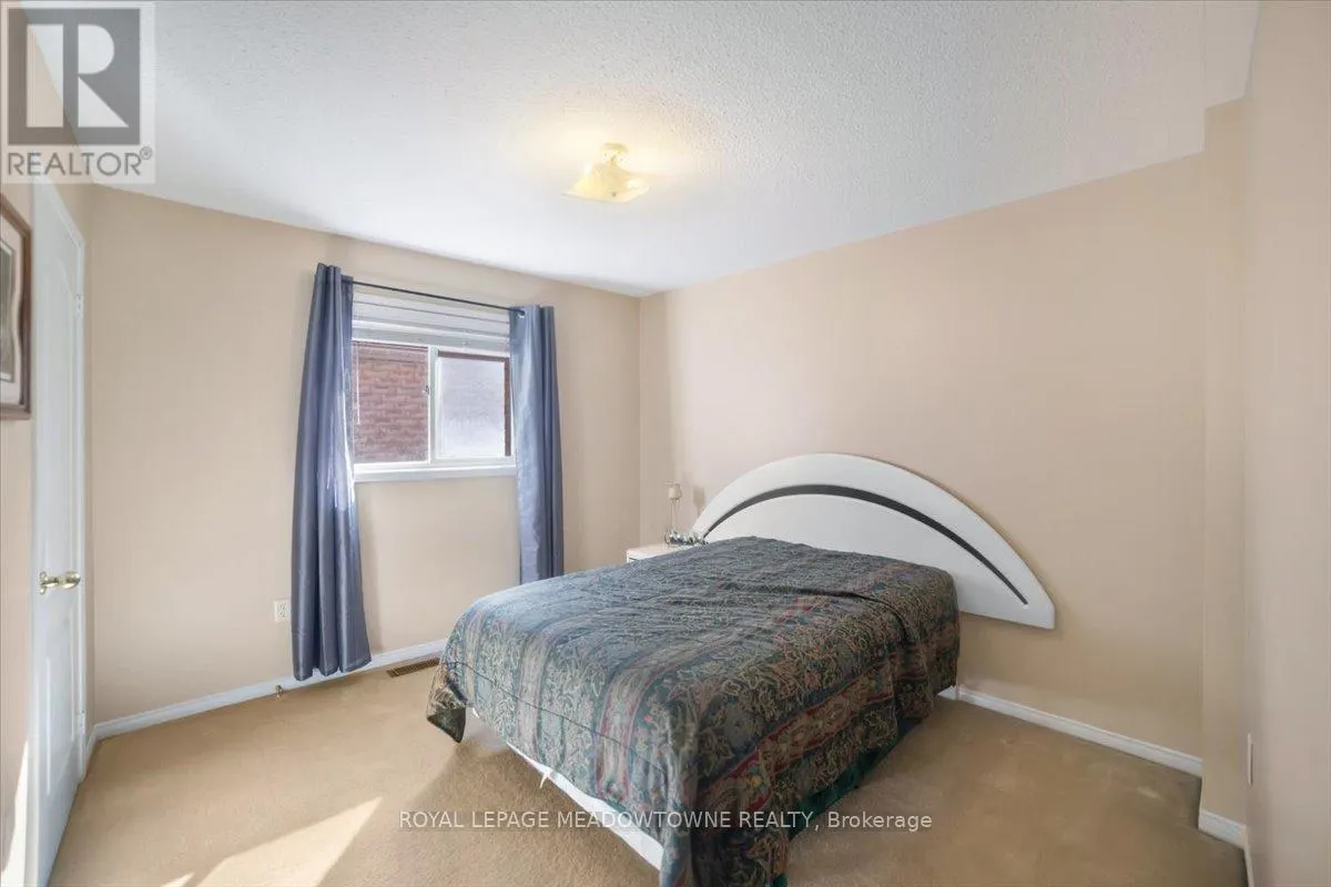 13 ALBRIGHT ROAD