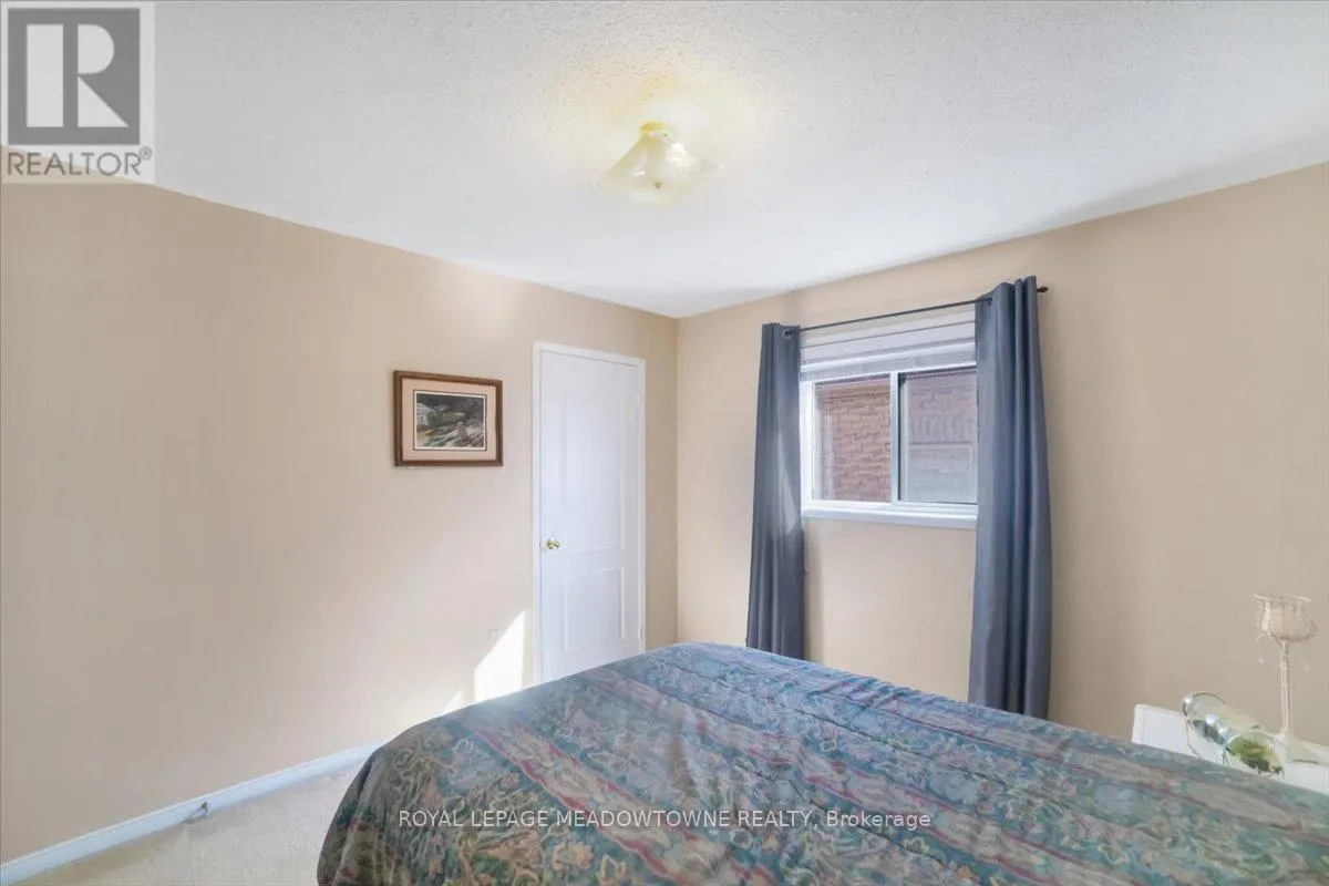 13 ALBRIGHT ROAD
