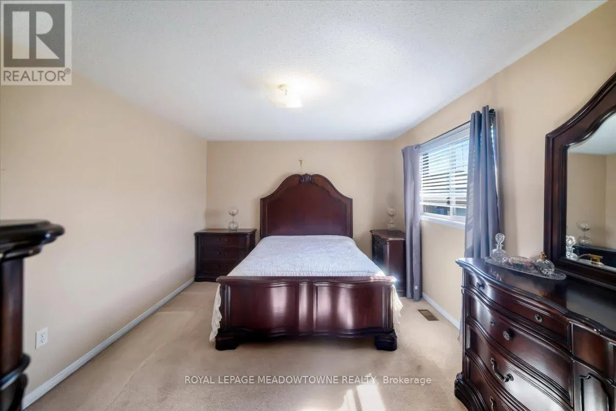 13 ALBRIGHT ROAD