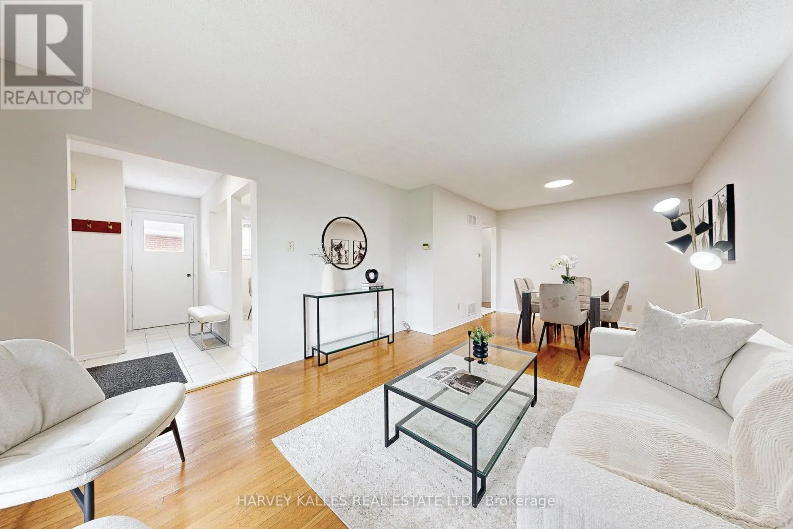 7383 SIGSBEE DRIVE
