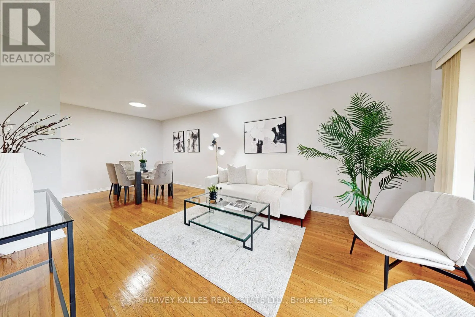 7383 SIGSBEE DRIVE