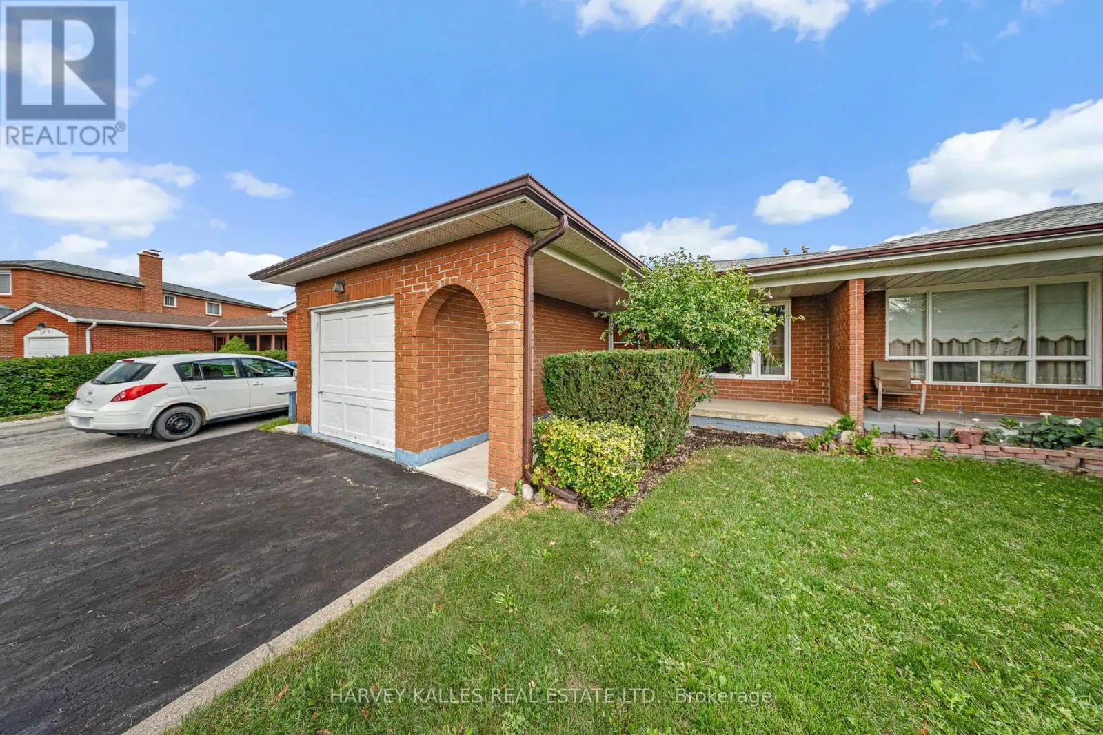 7383 SIGSBEE DRIVE