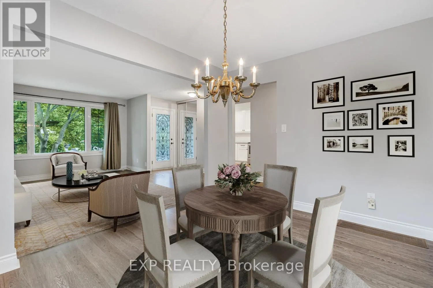 653 ELLIOTT CRESCENT