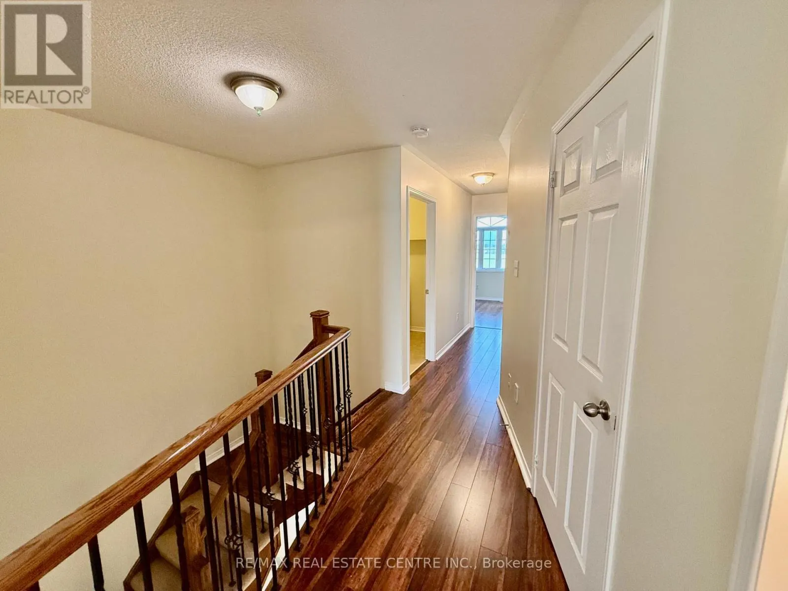 86 SNOWBERRY CRESCENT
