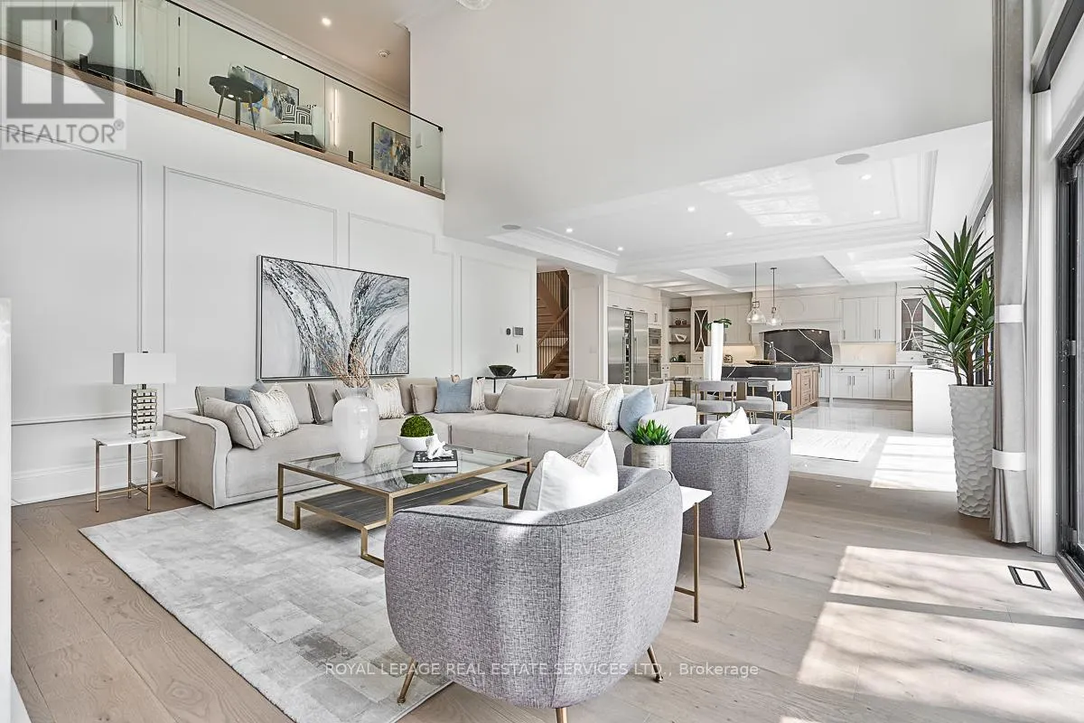 204 MAPLE GROVE DRIVE