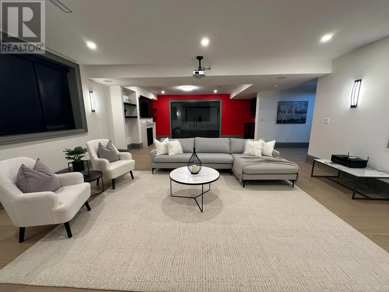 204 MAPLE GROVE DRIVE