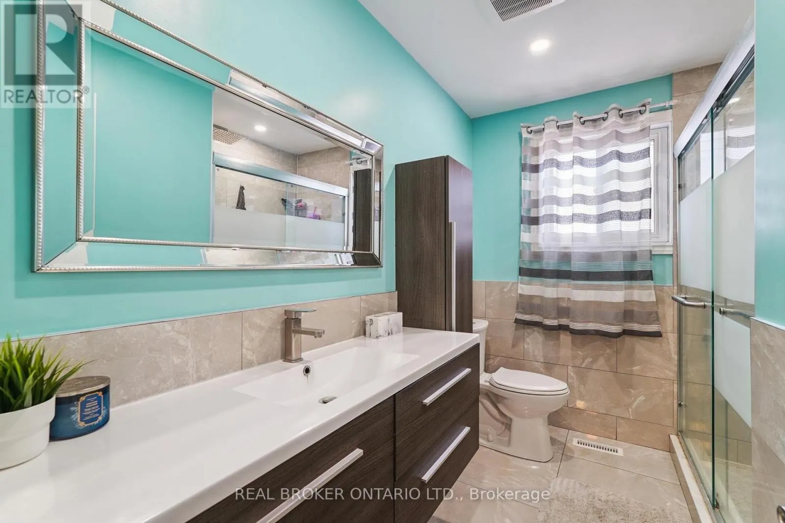 3106 REDBANK CRESCENT
