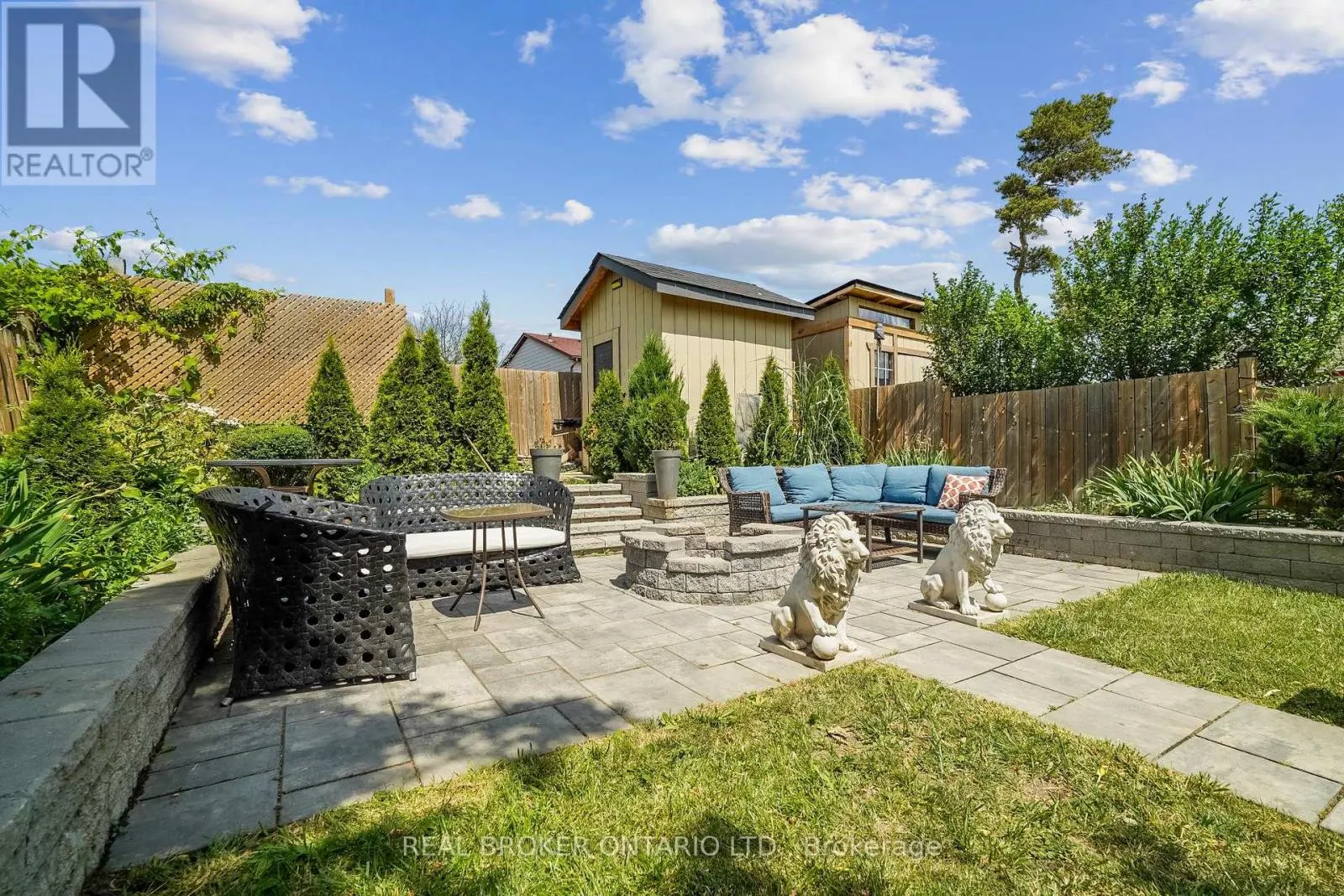 3106 REDBANK CRESCENT