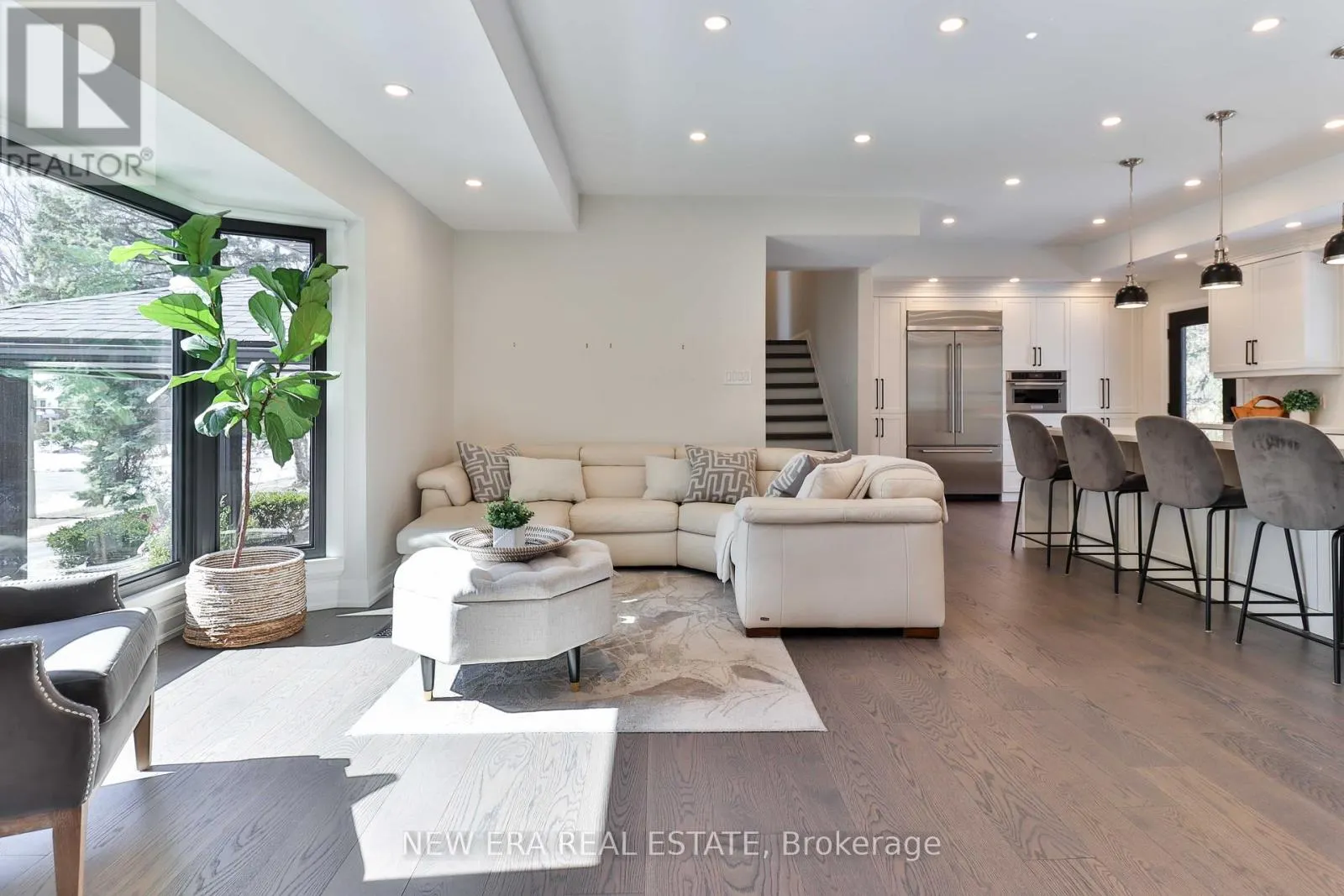 1481 CHASEHURST DRIVE