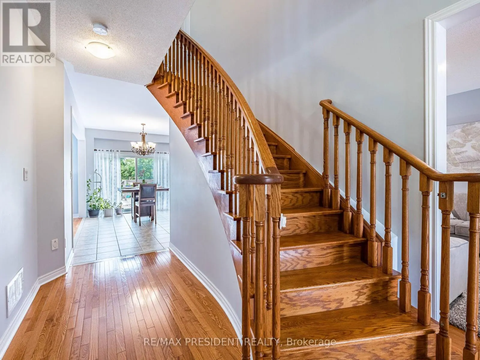 33 BELLEVILLE DRIVE