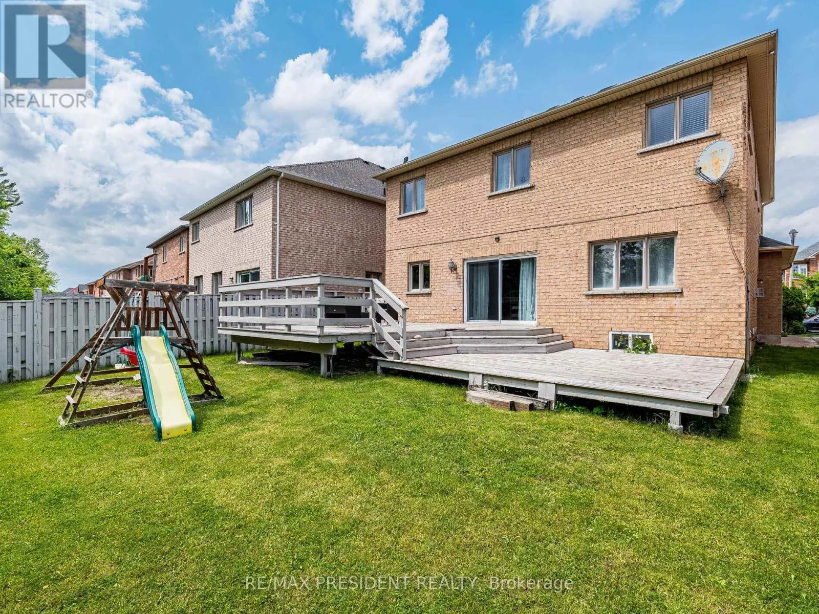 33 BELLEVILLE DRIVE