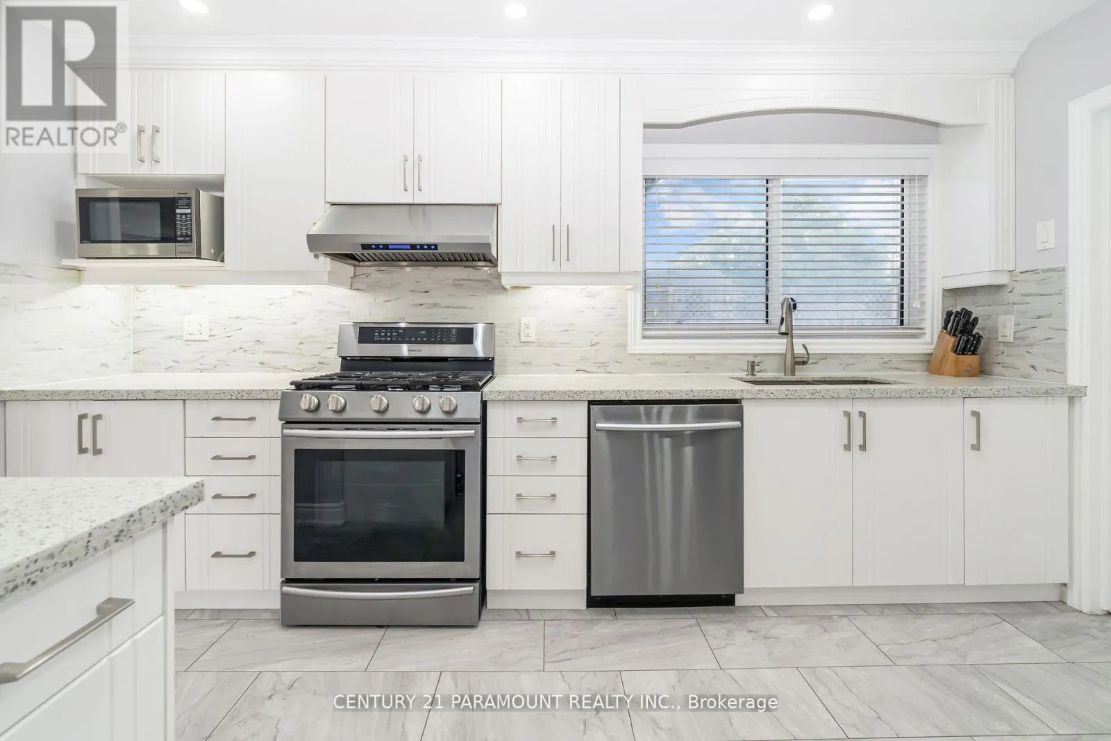 4 BEECHWOOD CRESCENT