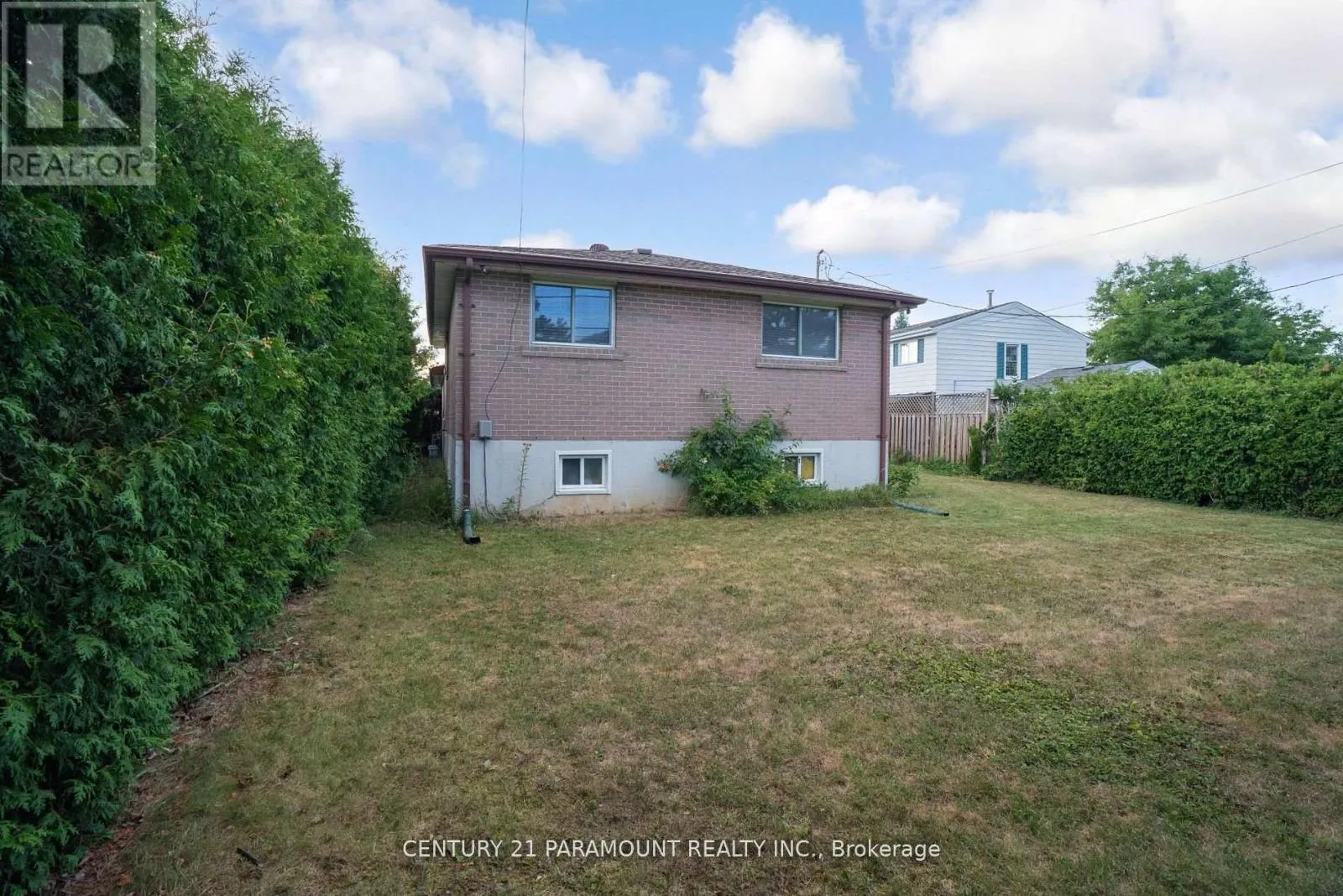 4 BEECHWOOD CRESCENT