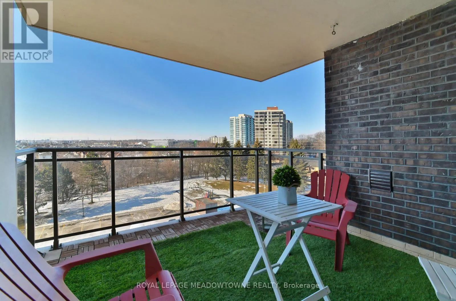 609 - 966 INVERHOUSE DRIVE