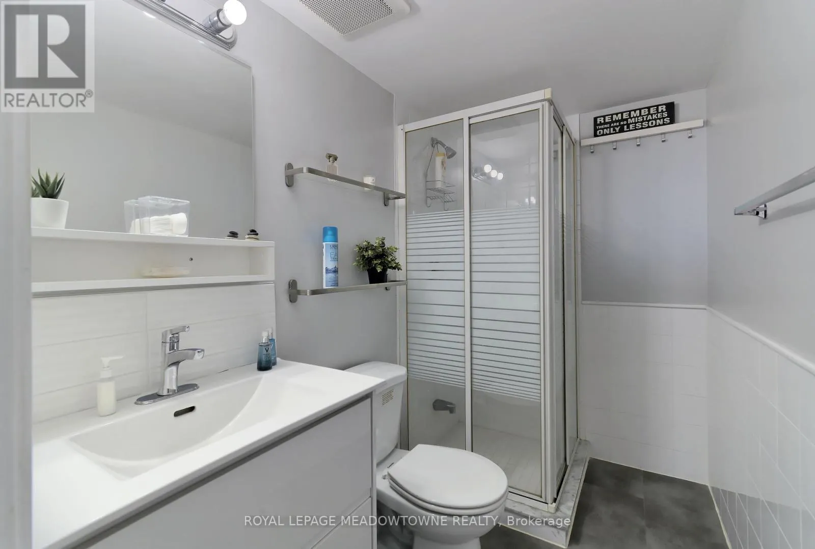 609 - 966 INVERHOUSE DRIVE