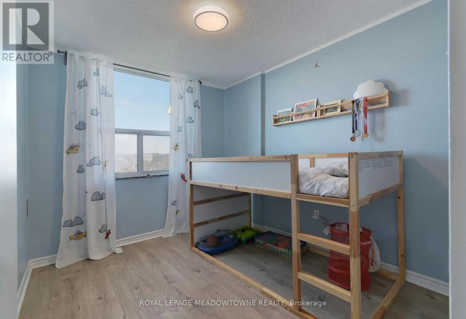 609 - 966 INVERHOUSE DRIVE
