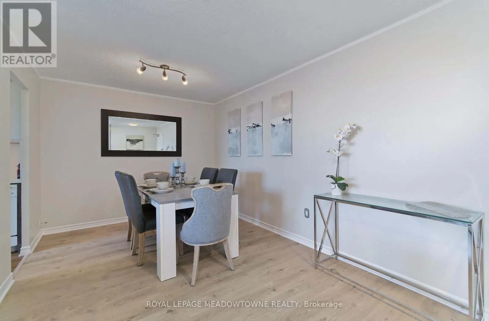 609 - 966 INVERHOUSE DRIVE