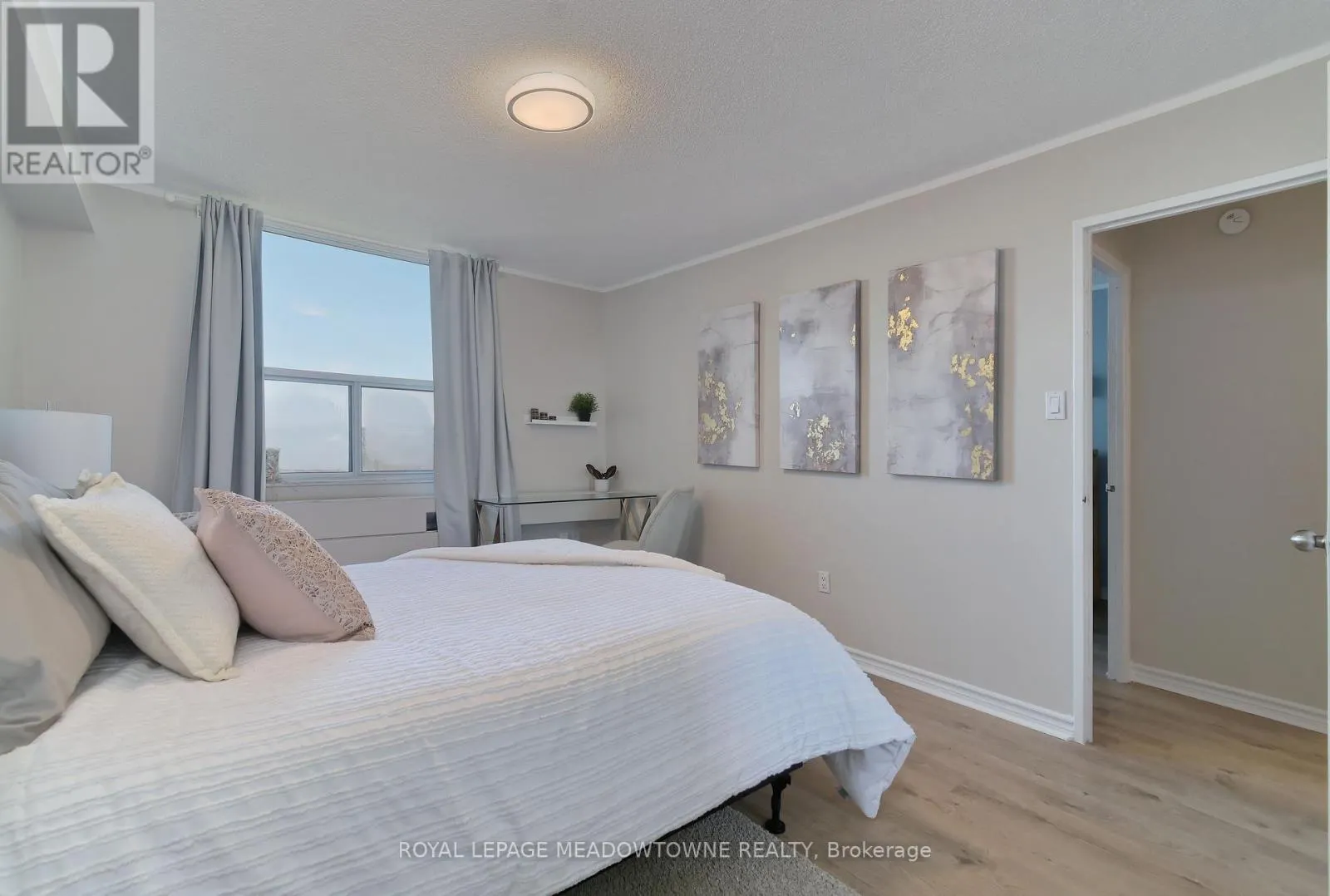 609 - 966 INVERHOUSE DRIVE