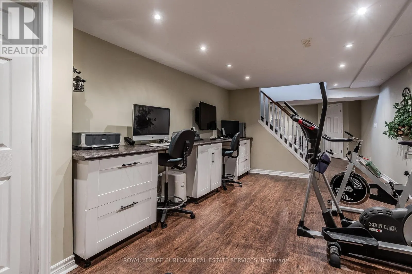 1858 HEATHER HILLS DRIVE