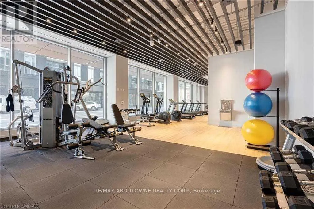 BO211 - 133 BRONTE ROAD
