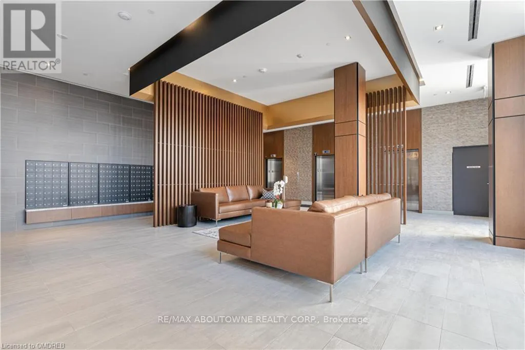 BO211 - 133 BRONTE ROAD