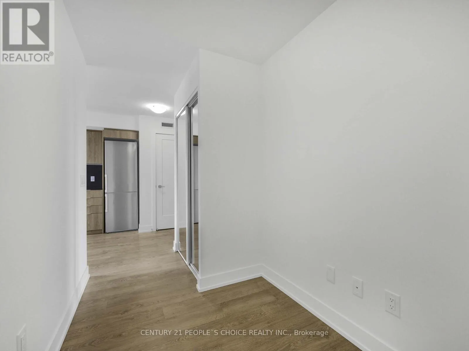 2532 - 5 MABELLE AVENUE