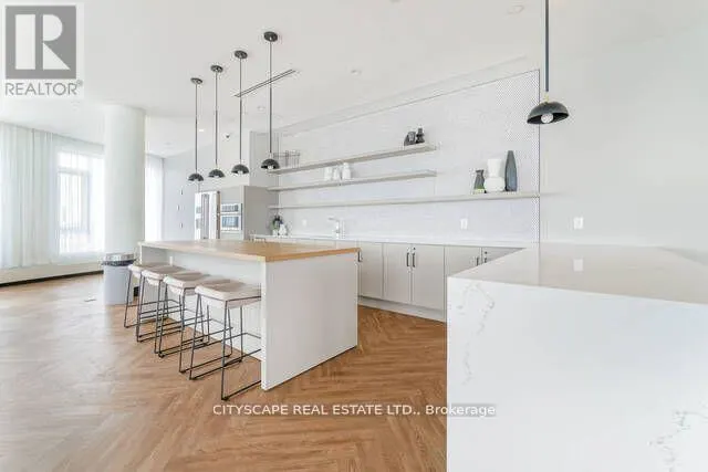 1507 - 2520 EGLINTON AVENUE W