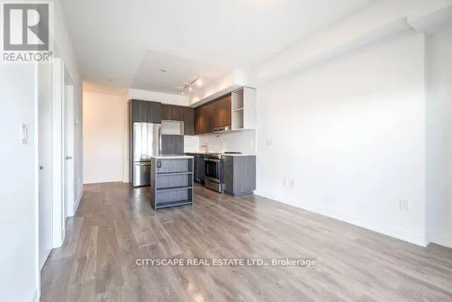 1507 - 2520 EGLINTON AVENUE W