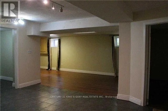 395 PARKLANE ROAD
