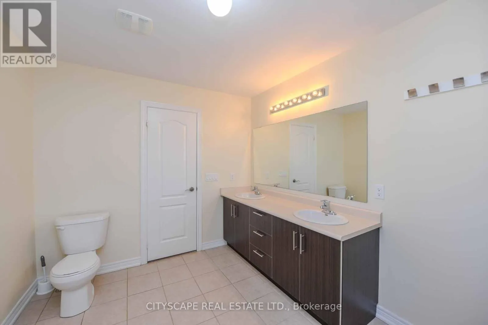 12 WELLPARK WAY