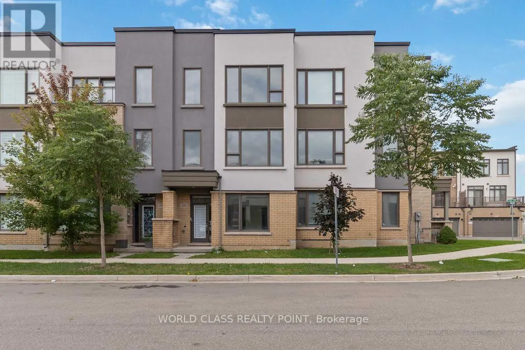 3192 MINTWOOD CIRCLE