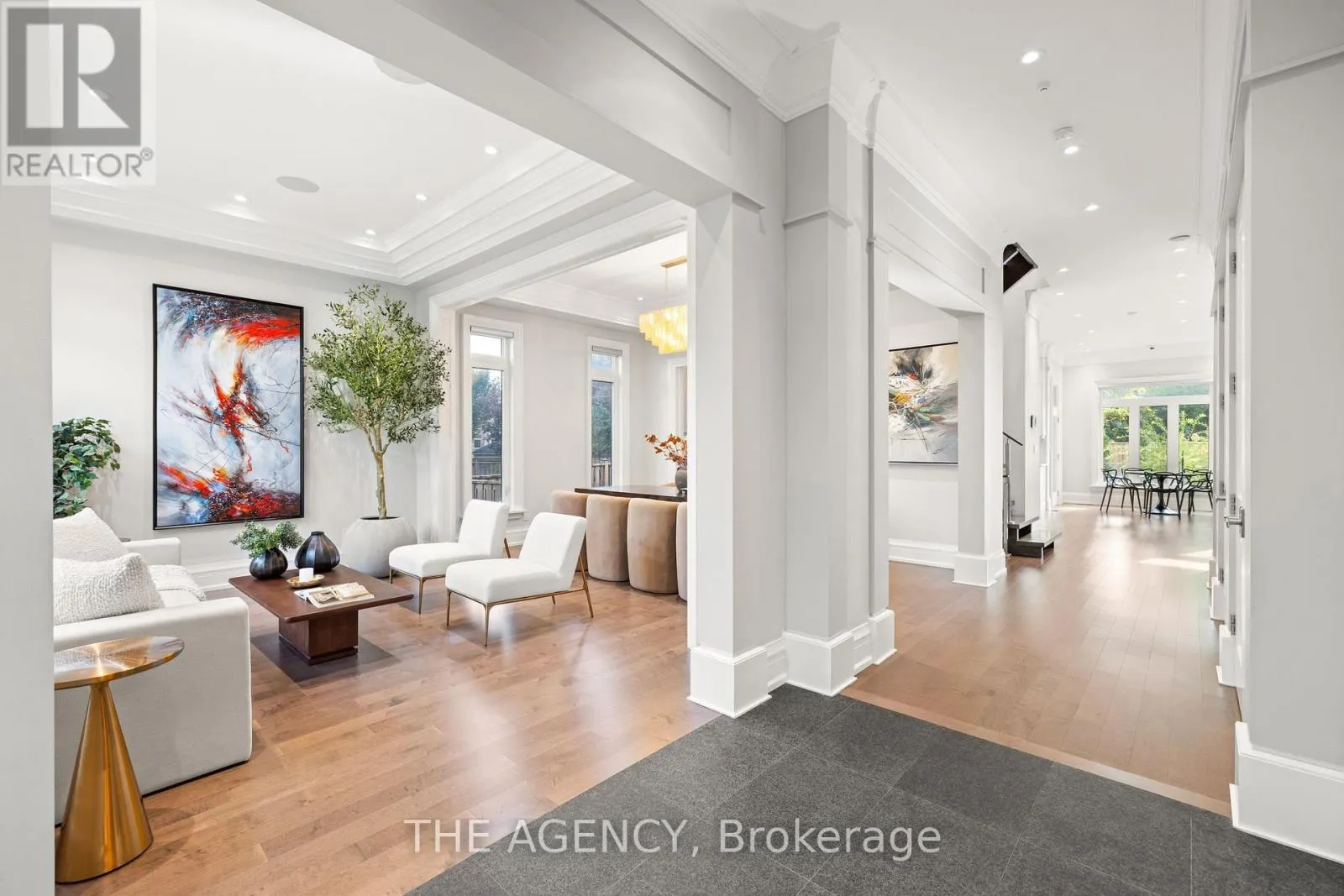 11 BURROWS AVENUE