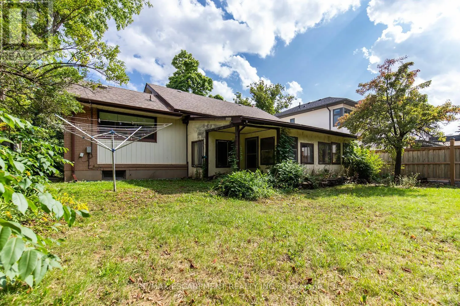 149 MANSFIELD DRIVE