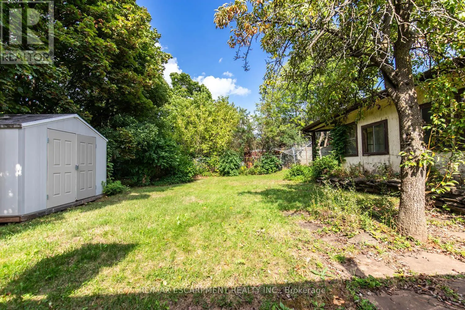149 MANSFIELD DRIVE