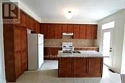 3425 STONEY CRESCENT