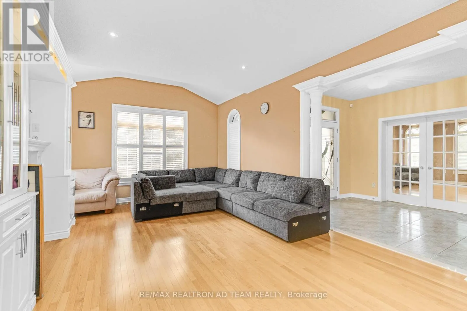 498 TREMBLANT COURT
