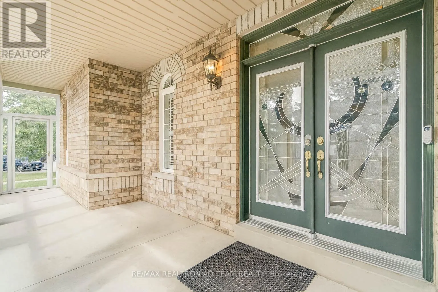 498 TREMBLANT COURT