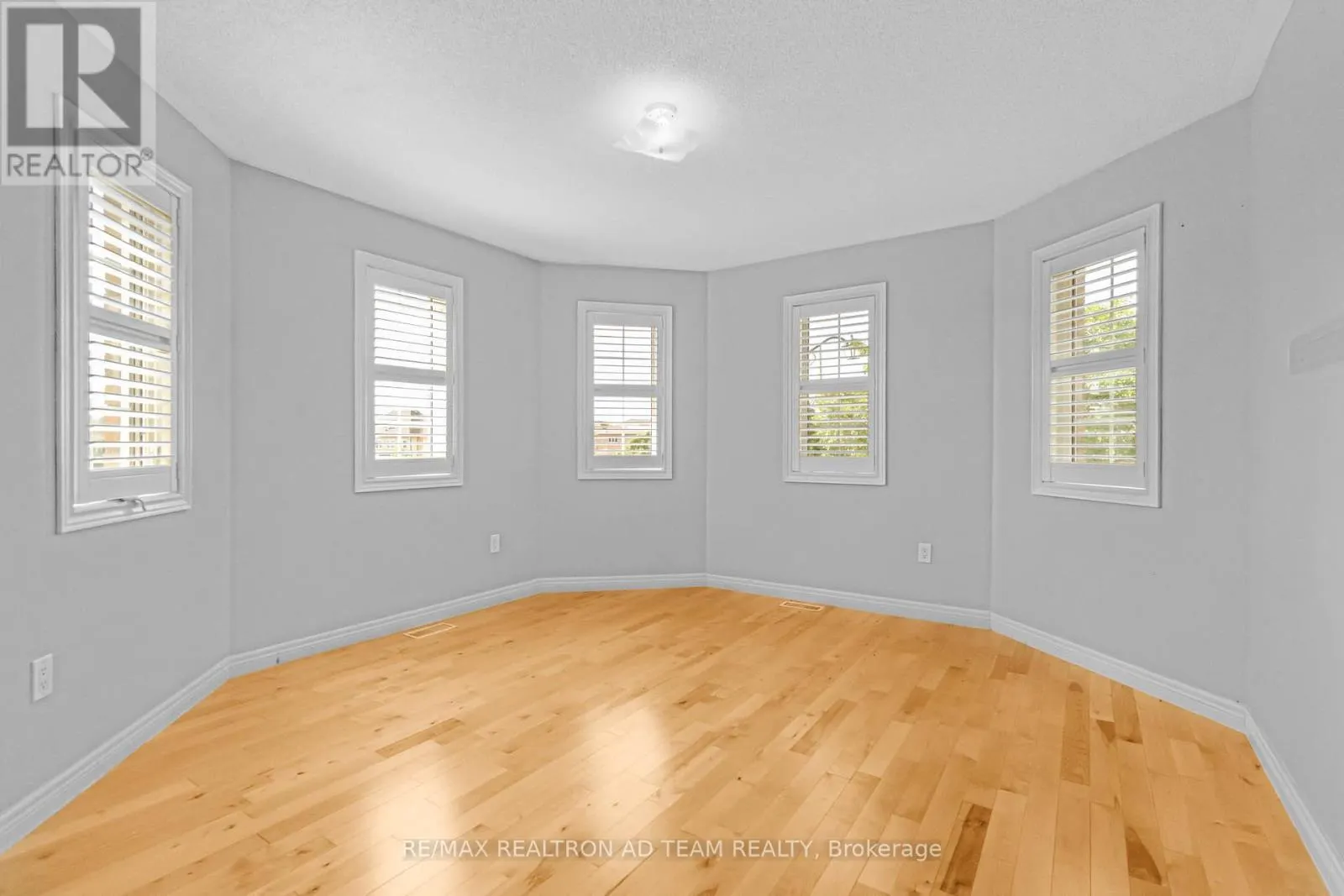 498 TREMBLANT COURT