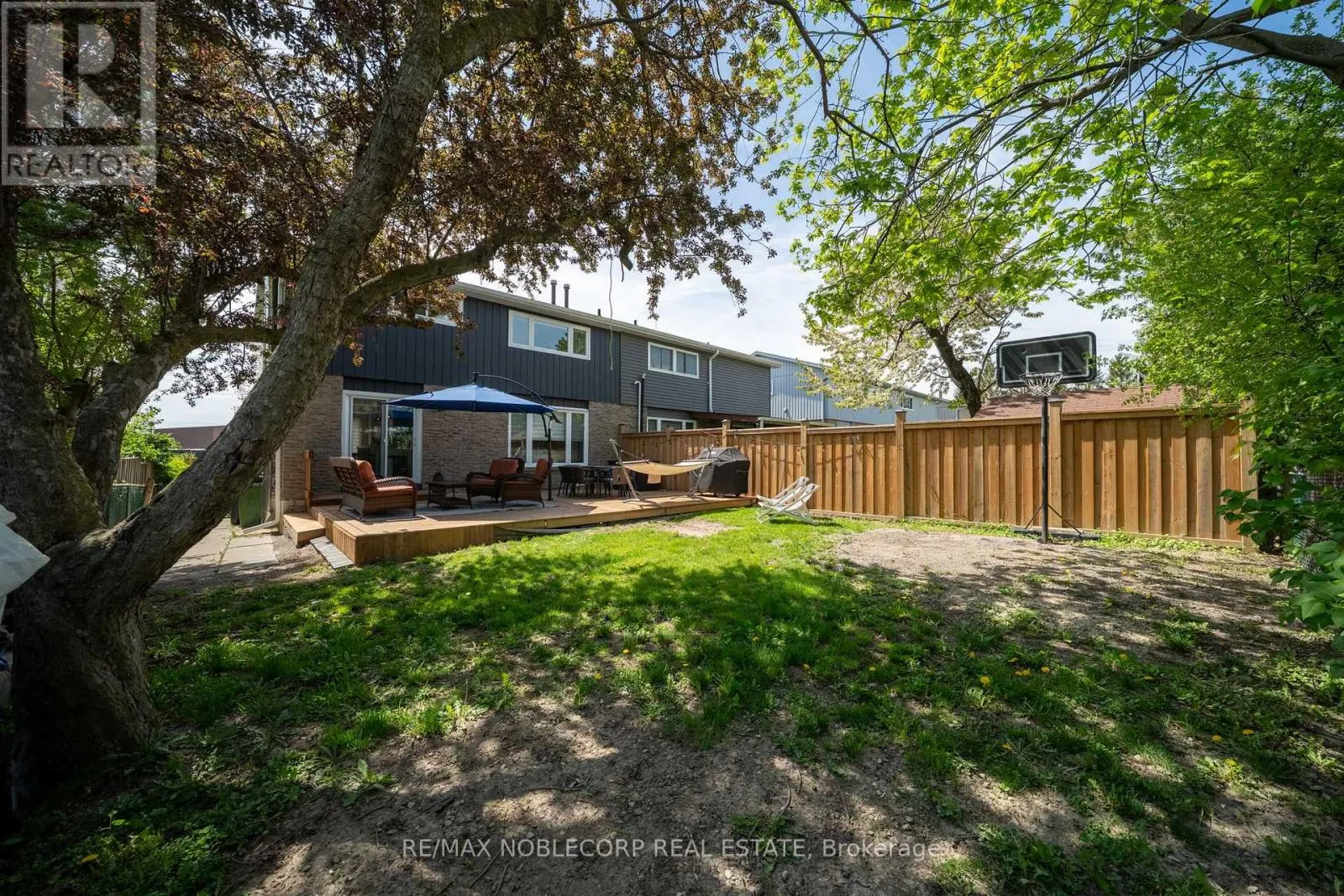 199 ELLWOOD DRIVE W