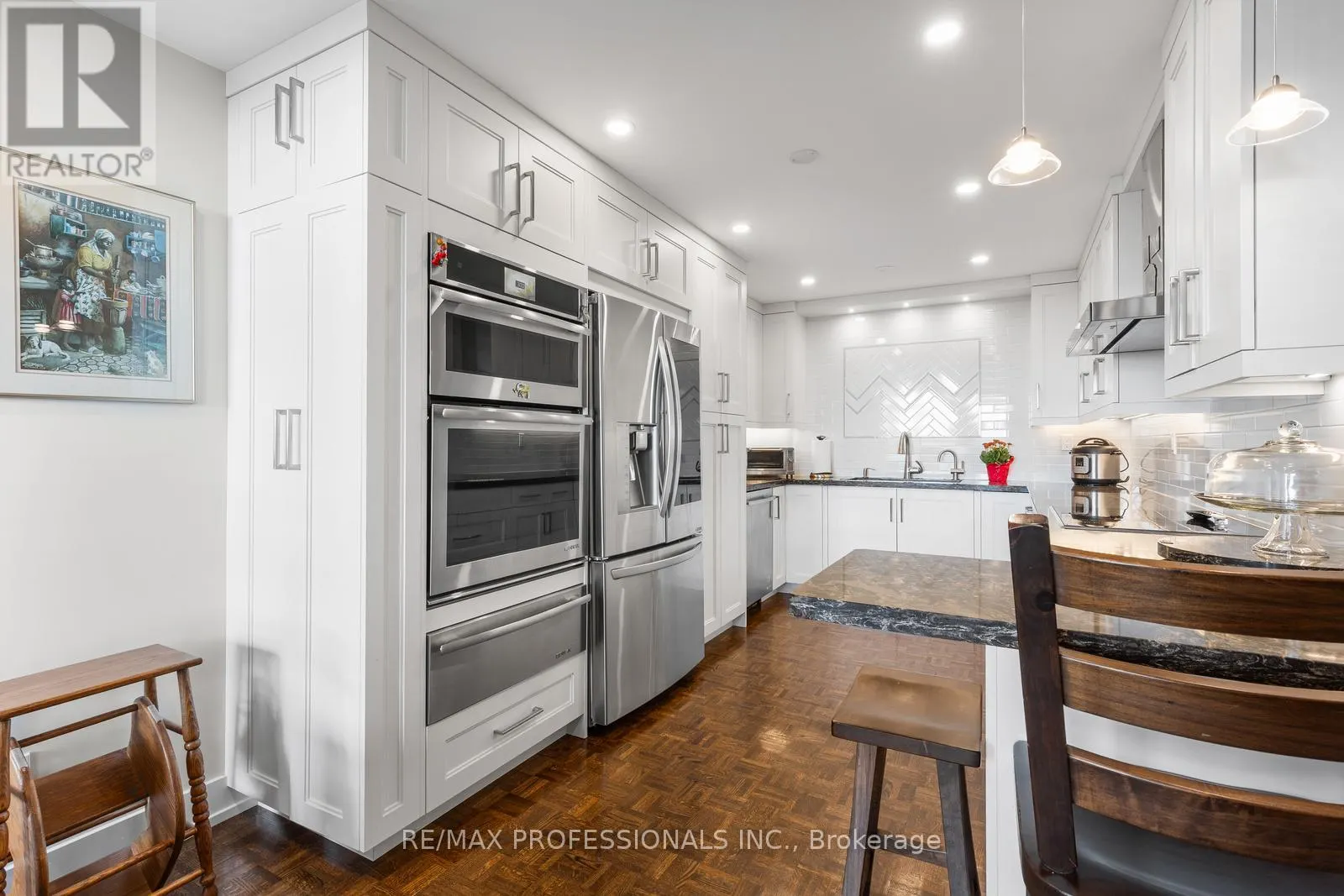 E5 - 296 MILL ROAD