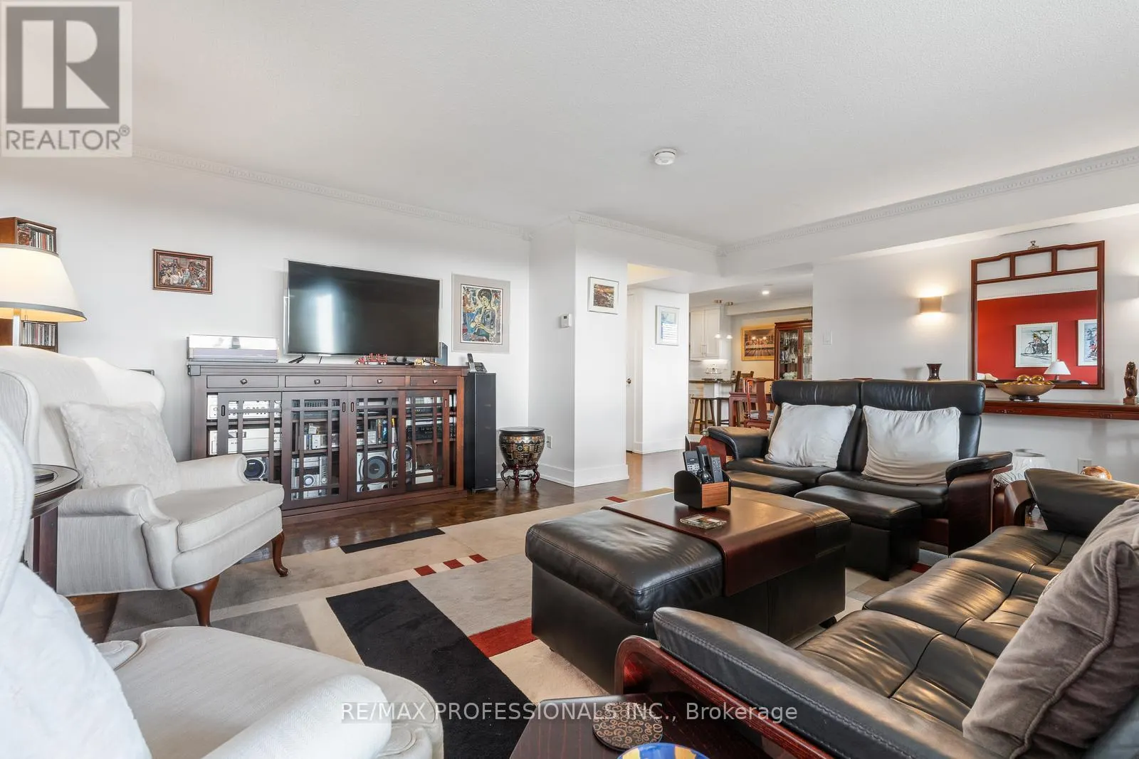 E5 - 296 MILL ROAD