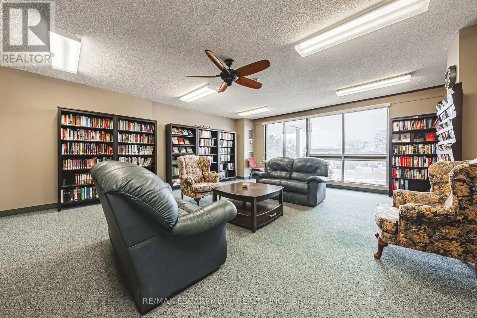 1403 - 2055 UPPER MIDDLE ROAD