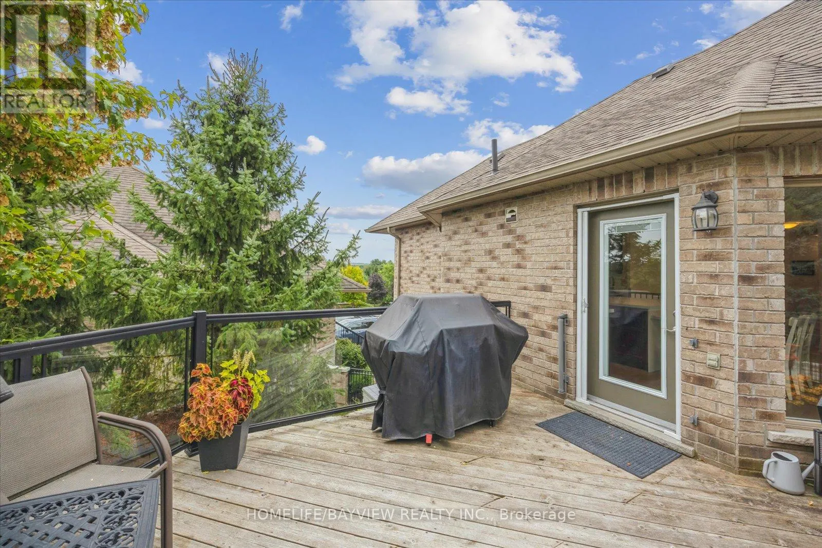 4 - 14 REDDINGTON DRIVE