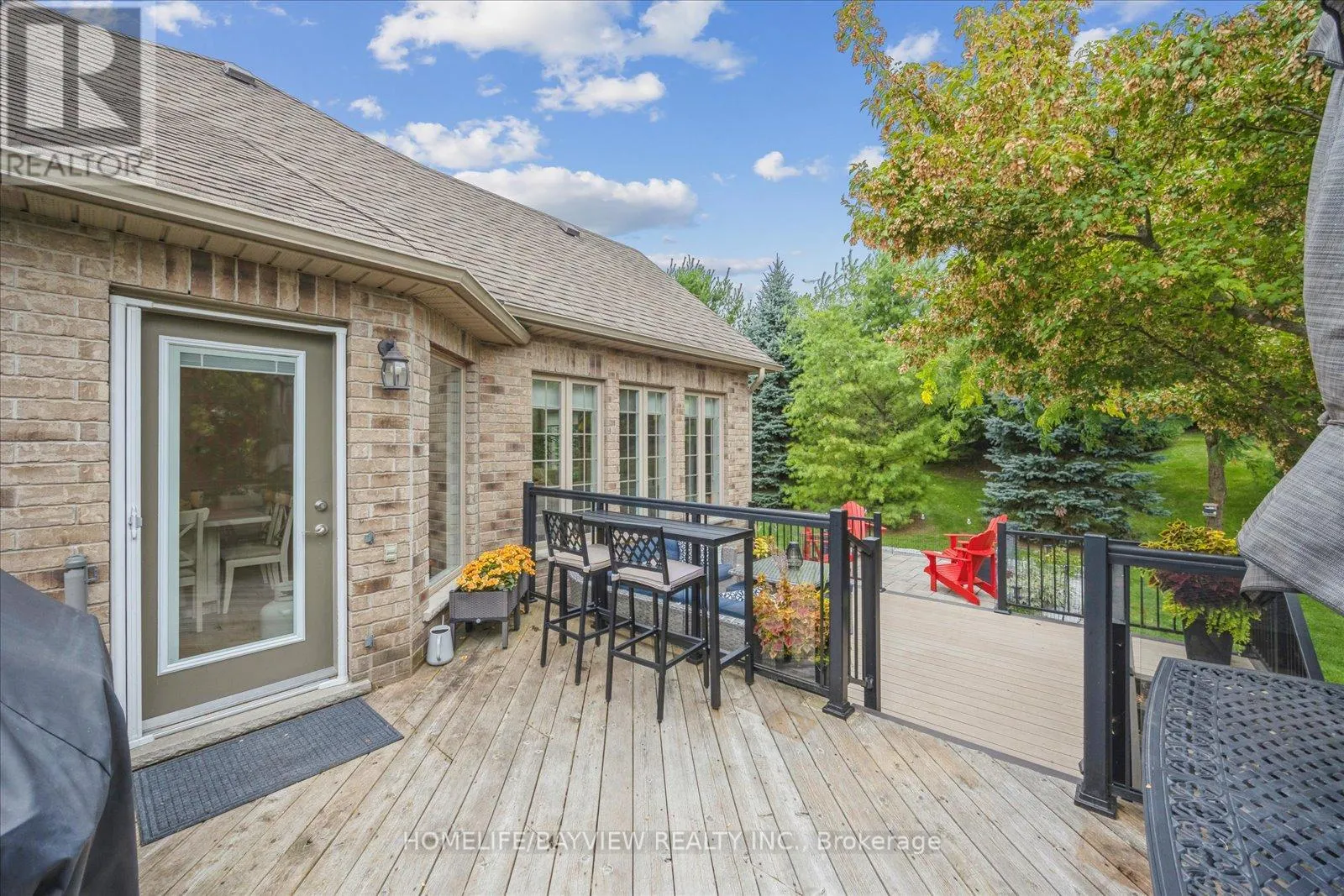 4 - 14 REDDINGTON DRIVE