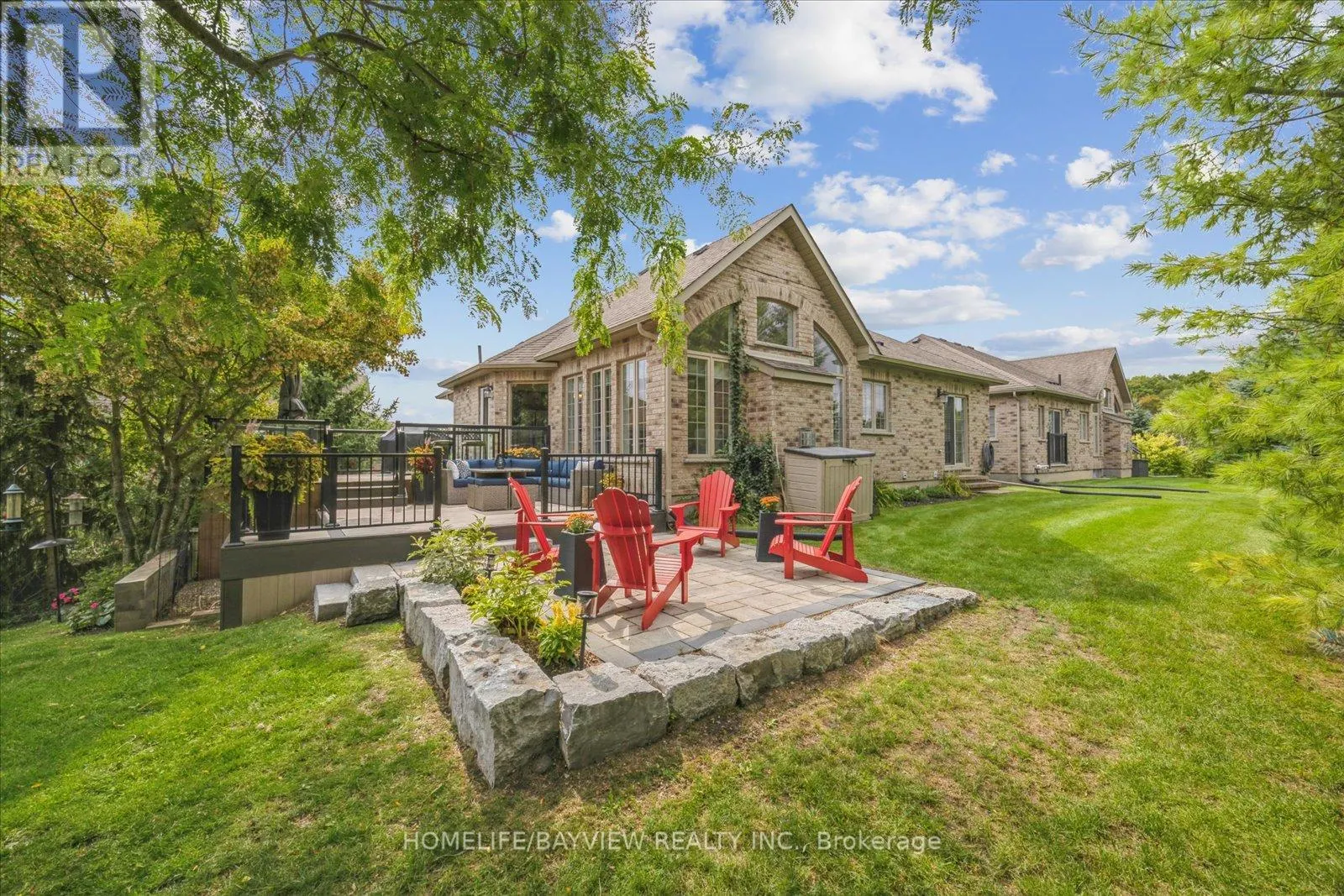 4 - 14 REDDINGTON DRIVE